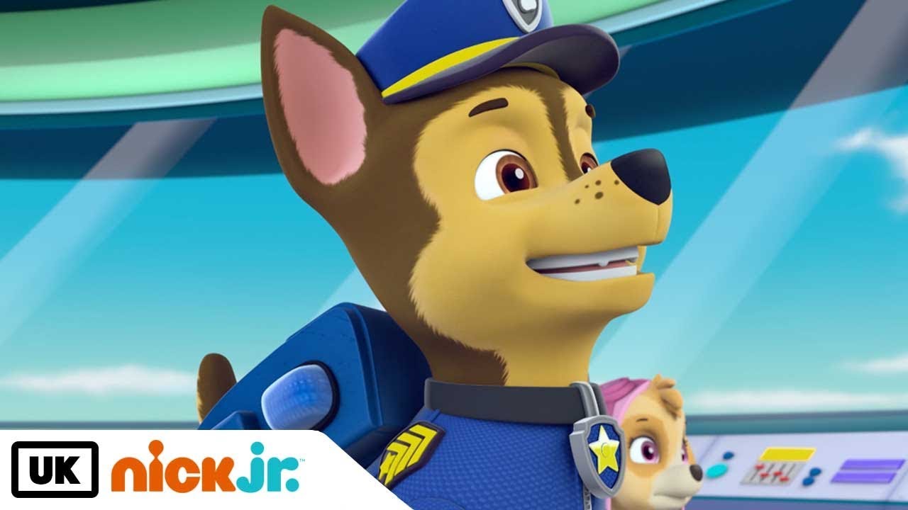 Paw Patrol | Meet: Chase! | Nick Jr. UK