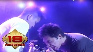 Download lagu Armada - Mabuk Cinta  (Live Konser Banjar Jawa Barat 4 September 2013) mp3