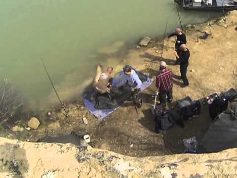 download lagu mp3 mp4 Caspe Fishing River Ebro, download lagu Caspe Fishing River Ebro gratis, unduh video klip Caspe Fishing River Ebro