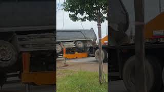 Download lagu Amazing dump truck fail recovery mp3