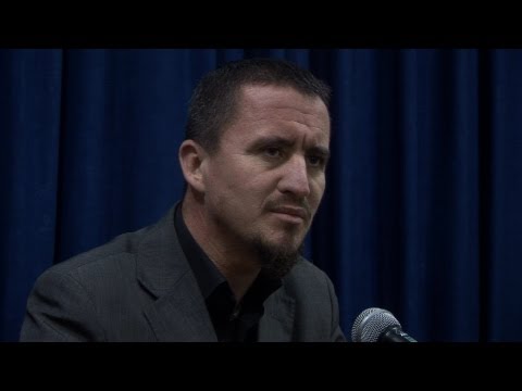 Sakrifica per fenë e Allahut - Ahmed Kalaja