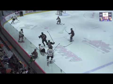 William Breton vs Kévin Auger + Mêlée suite à la mise en échec de Bruno-Carl Denis - 18-11-22