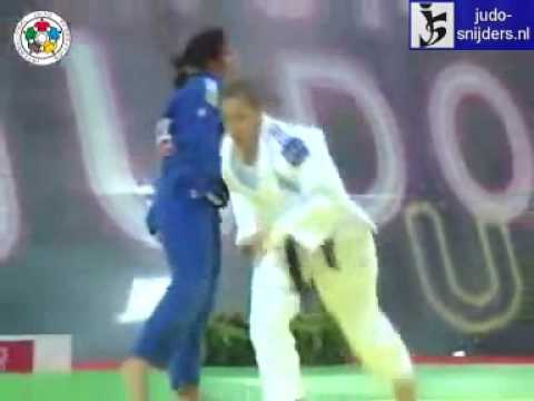 Judo 2009 Paris: Spontoni (BRA) - Perrot (FRA) [-70kg].