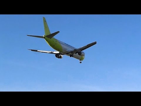 PSatB Poste Italiane (Mistral Air) EI-ELZ 734 landing at Barcelona Airport!