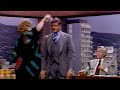 Shelly Winters Dumps Her Drink All Over Oliver Reed | Carson Tonight Show