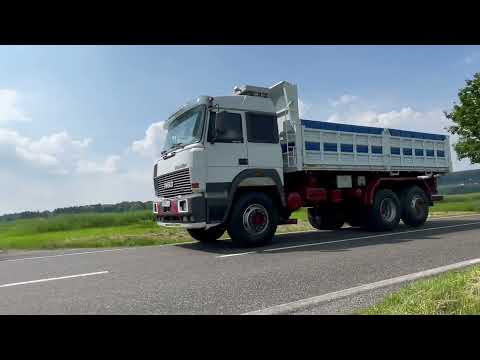 Iveco TurboStar 190-42 V8 Italien Veteranenhalle LKW Oldtimer Youngtimer