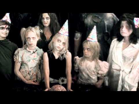 Göldin & Bit-tuner - Joy Division Country-Club