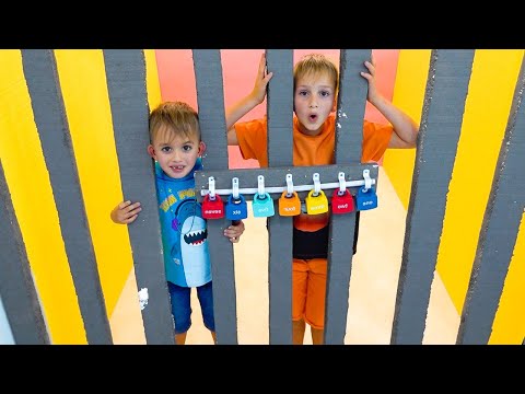 Desafío de la habitación de escape con Vlad y Niki