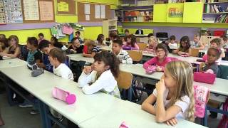 preview picture of video 'La rentrée scolaire 2012 - 2013 au Barcarès'
