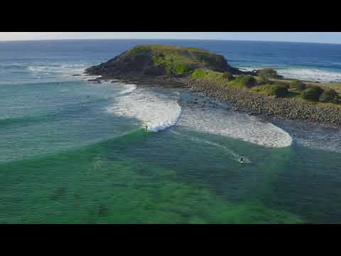 Beautiful rights surfed at Crescent Head