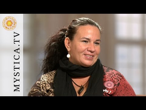 Andrea Kalff (1) - How a Lower Bavarian woman was initiated into a Korean shaman | MYSTICA.TV