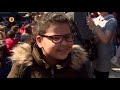 Juf Daisy van basisschool De Vuurvogel werd vrijdag verrast door haar leerlingen