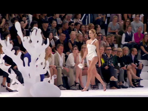 Florence + The Machine - What The Water Gave Me (Chanel Spring Summer 2012)