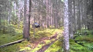 preview picture of video 'Fyrhjulings åkning i Brevik 11-09-03.wmv'