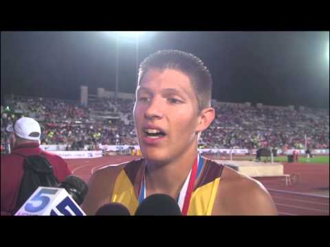 Donna's Vince Castillo wins Bronze in 300