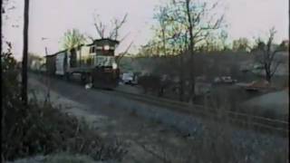 preview picture of video 'Norfolk Southern at Broadway, Virginia V-92'