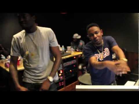 Meek Mill x Kendrick Lamar (DreamChasers 2 Studio Session) 