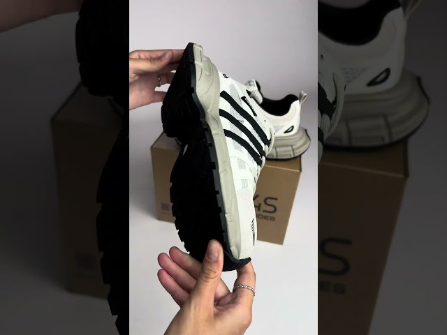 Чоботи жіночі шкіряні байка хутро 592641 Чорний Кросівки жіночі 592962 Бежеві