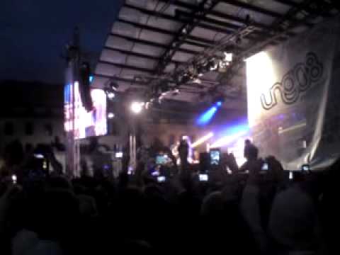 The voice 2011 Chris Medina live