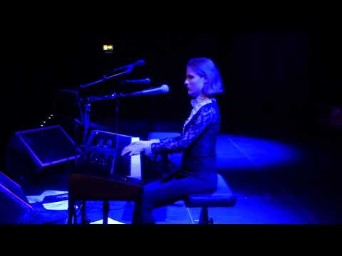 A Winter's Night feat Rachel Flowers  - Jardins sous la Pluie - Claude Debussy
