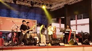 Dil Se - Performance by Overtones