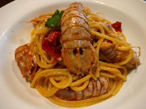 SPAGHETTI CON CANOCCHIE O CICALE DI MARE