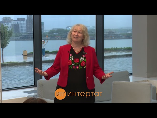 Билгеле-билгесез Такташ дип исемләнгән лекторий