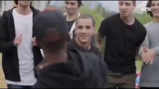 Elias From SKAM Dancing