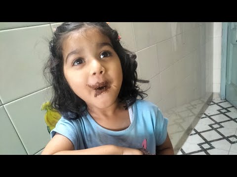 chocolate ky sath Kya Kiya musfirah ny #chocoblox #chocolate #sandwich