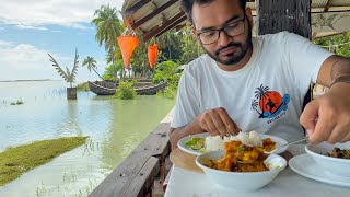 Download lagu Eating Lunch(Rice & Spicy Meat Curry, Prawn Curry, Shutki Bhorta) With Friends at Cox's Bazar mp3