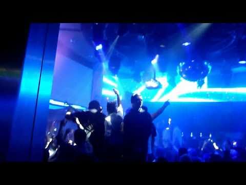 (HD) Armin van buuren @ Queen 30.10.10 played Daniel Kandi - symphonica