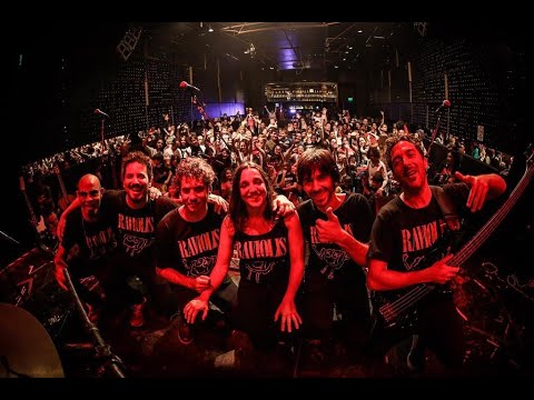 Los Raviolis en Concierto