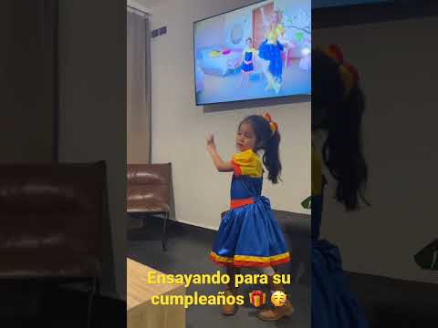 Bely y Beto en la fiesta de Emma 🎉 🥳🎉