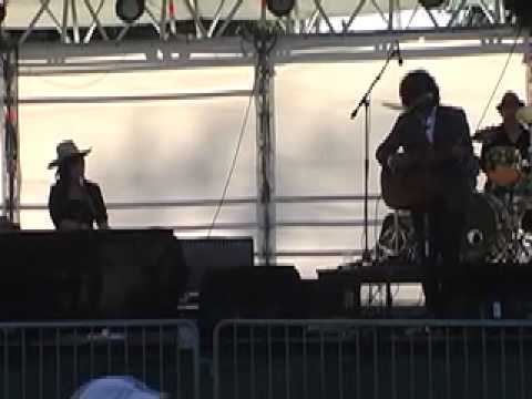 Christchurch Earthquake Benefit Concert-Taupo, New Zealand-Daniel Munro-Simple & Flawed