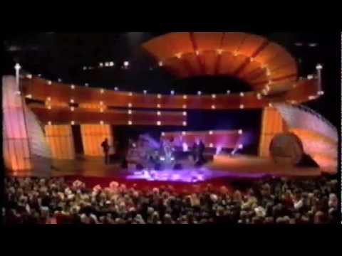 The Tractors and Vince Gill - ACM Awards 1995
