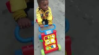 Download lagu chakke Main Chakka#chakke pe nikli meri sawari#reels#youtubeshorts  #Deepansh Raj mp3