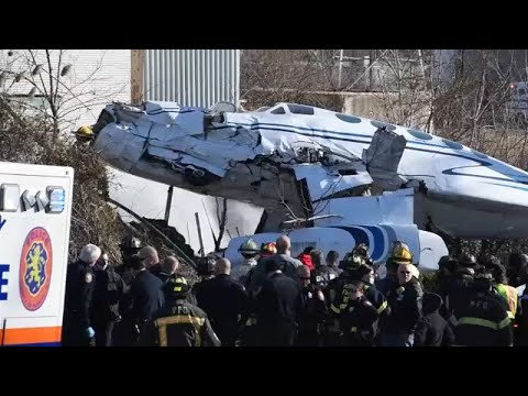 Small aircraft crashes on LI after pilot reports engine problems