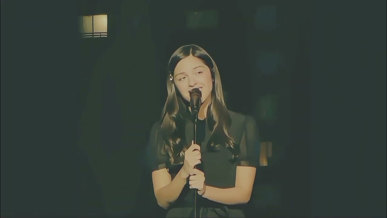 Olivia Rodrigo - less(live at Grammy museum) - YouTube
