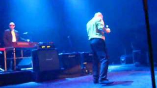 magazine give me everything