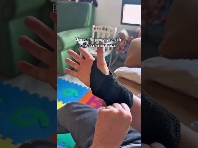 Vídeo relacionado con Actesso Órtesis Muñequera Avanzada con Férula - Alivia el Dolor para Túnel Carpiano, Tendinitis, Distensiones y Esguinces (L, Izquierda)