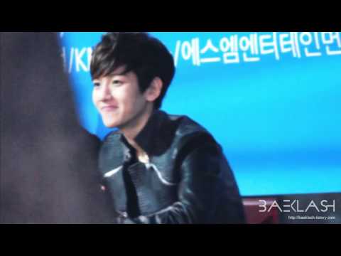 120428 EXO-K Incheon fansign Baekhyun's wink!!!T___T