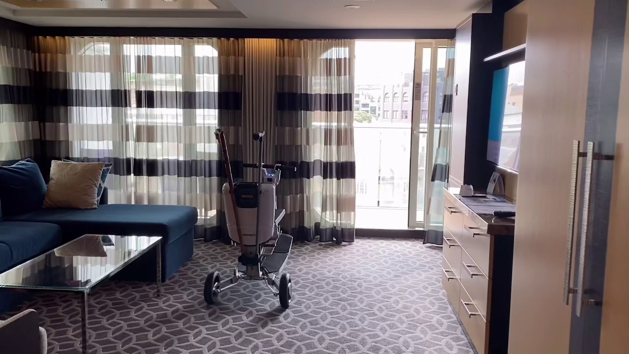 Ovation of the Seas - Cabin 11634 - Video 3