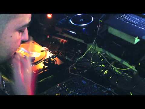 Mirko Flower _ De Sade 04-01-12  "Decibel"