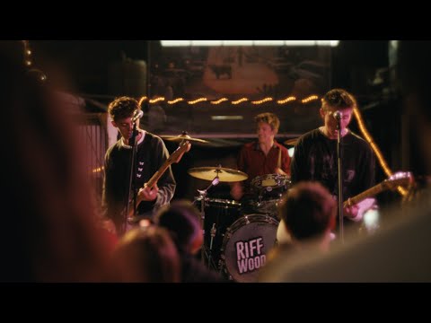 Riff Wood video
