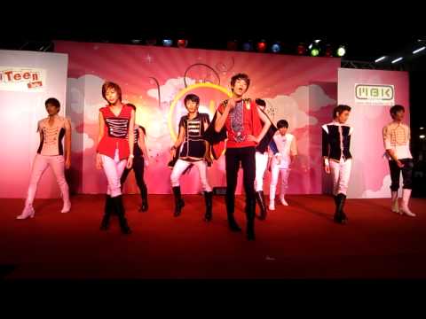 Boys' Generation|Cover SNSD::Thailand|@Hello Korea 280112 part 1