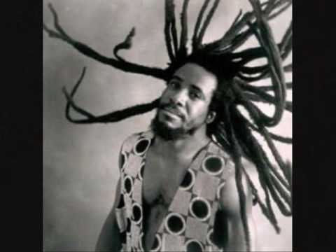 HALF PINT & ISHI DUBE 'Show It'