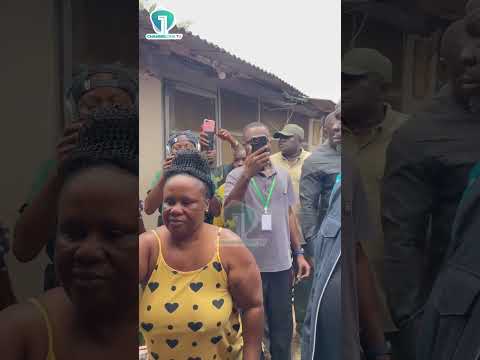 Dr. Bawumia Visits Victims in Anyaa, Sowutuom, Santa Maria & Odawna After Heavy Rainfall