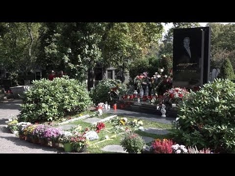 Je to rok, co zemřel nejslavnější český zpěvák Karel Gott&nbsp;(✝80). 1. října 2019 podlehl a
