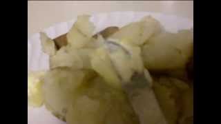 Microwave Baked Potato, a Faster Recipe than Cooking in the Oven