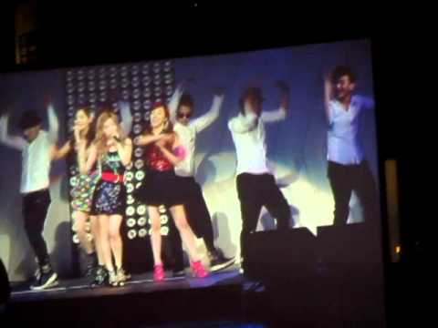120520 SMTOWN LA/ SNSD TTS- TWINKLE